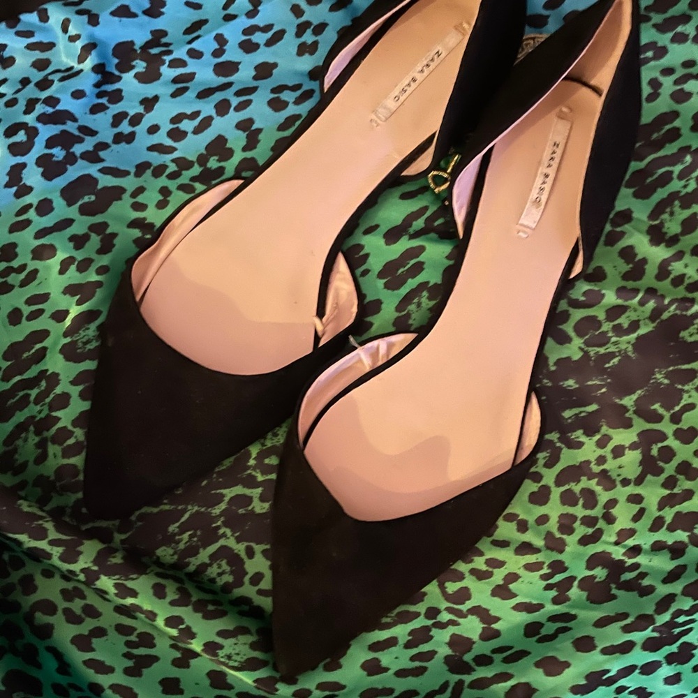 Zara Black Faux Suede Pointed Toe Flats